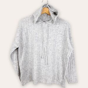 Sweet Romeo Womens Size Small Light Grey Ribbed Hooded Sweater Sweatshirt NEW